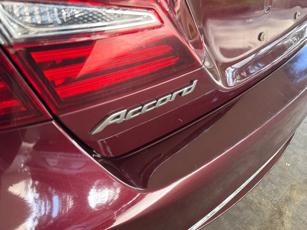 Used 2016 Red Honda Sport image 16