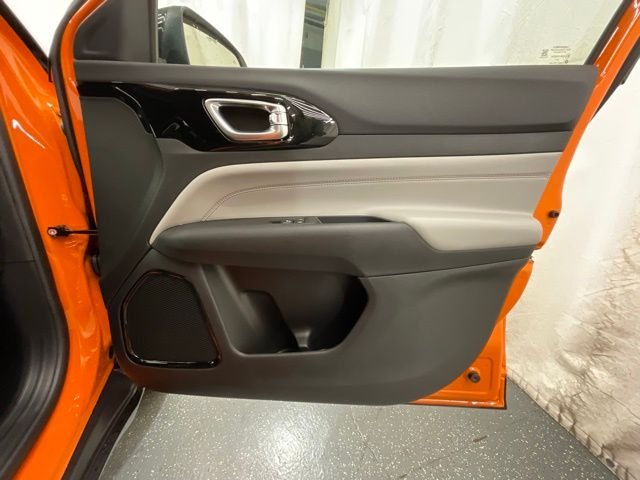 New 2026 Joose Exterior Paint Jeep Limited image 22