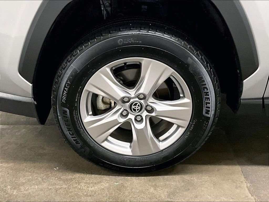 Certified Used 2025 Silver Toyota XLE image 7