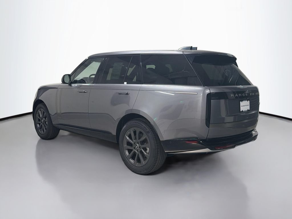 Used 2023 Gray Land Rover SE image 3