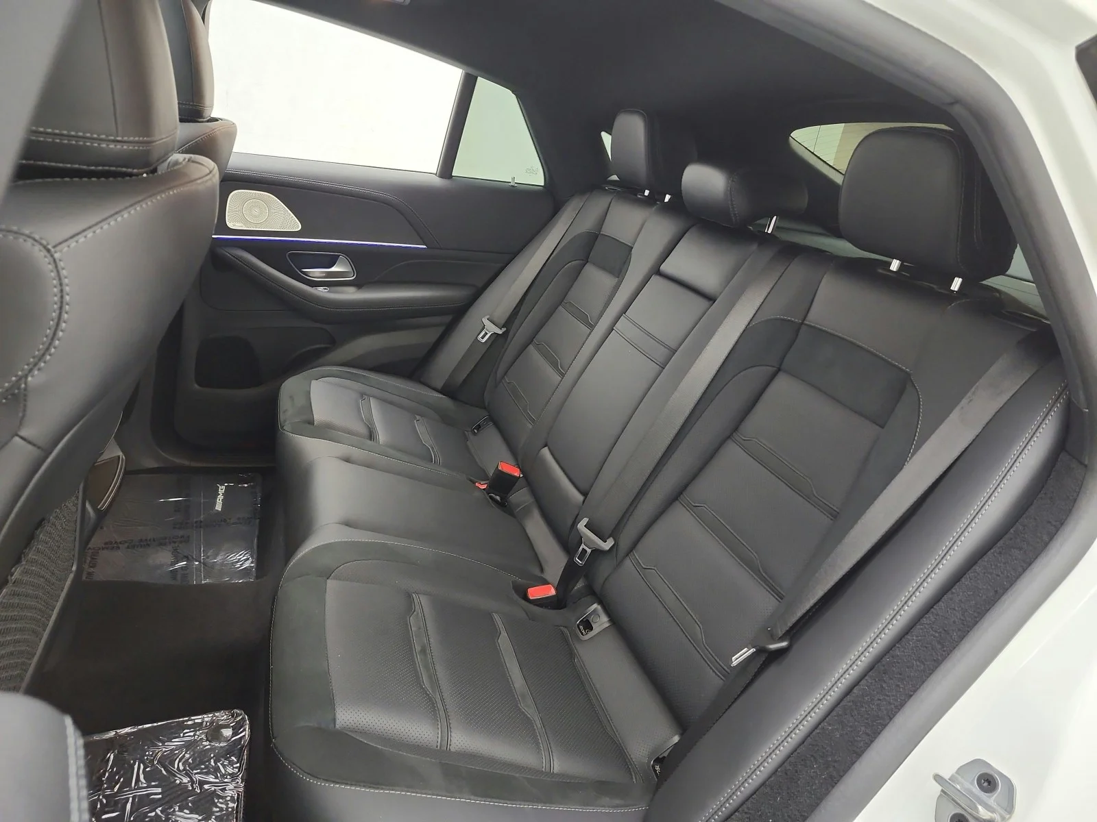 Certified Used 2024 MANUFAKTUR Diamond White Metallic Mercedes-Benz AMG® GLE 53 4MATIC+ Coupe image 15