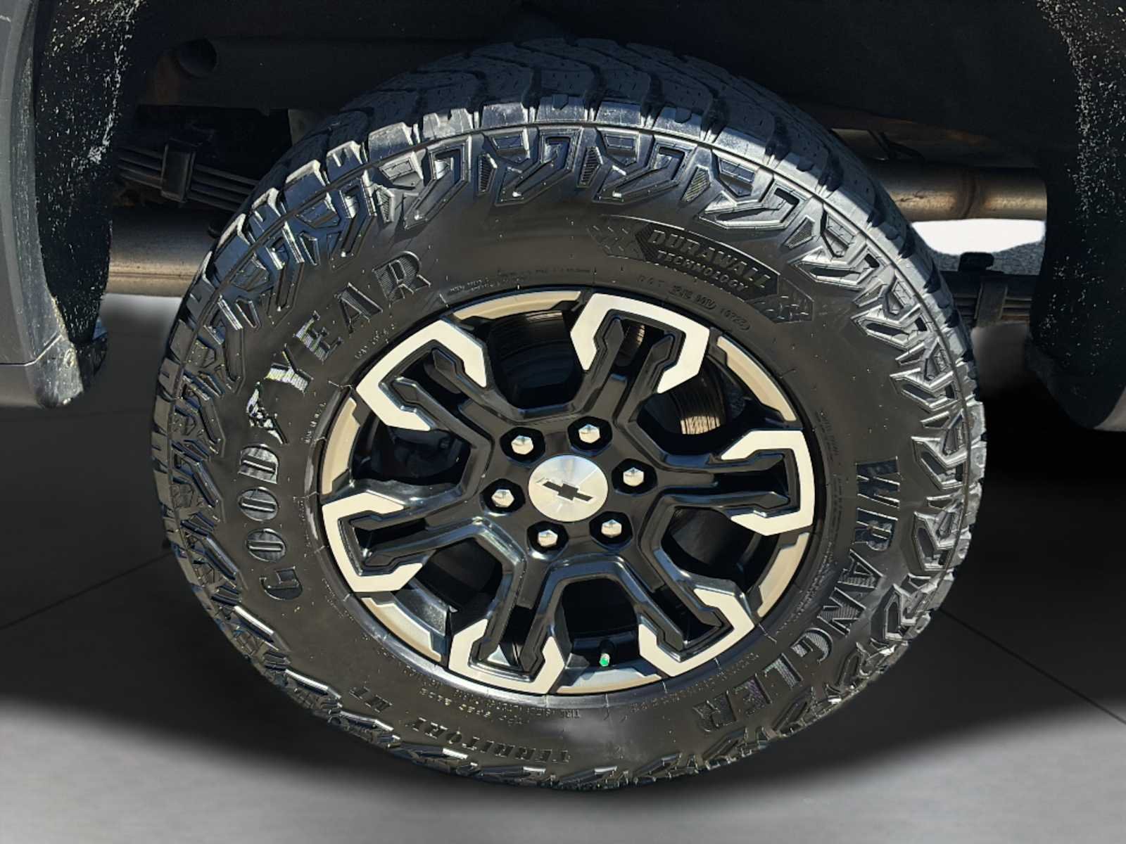 2023 Chevrolet Silverado 1500 ZR2 - Photo 39
