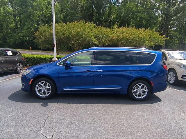 Used 2019 Blue Chrysler Touring L image 2