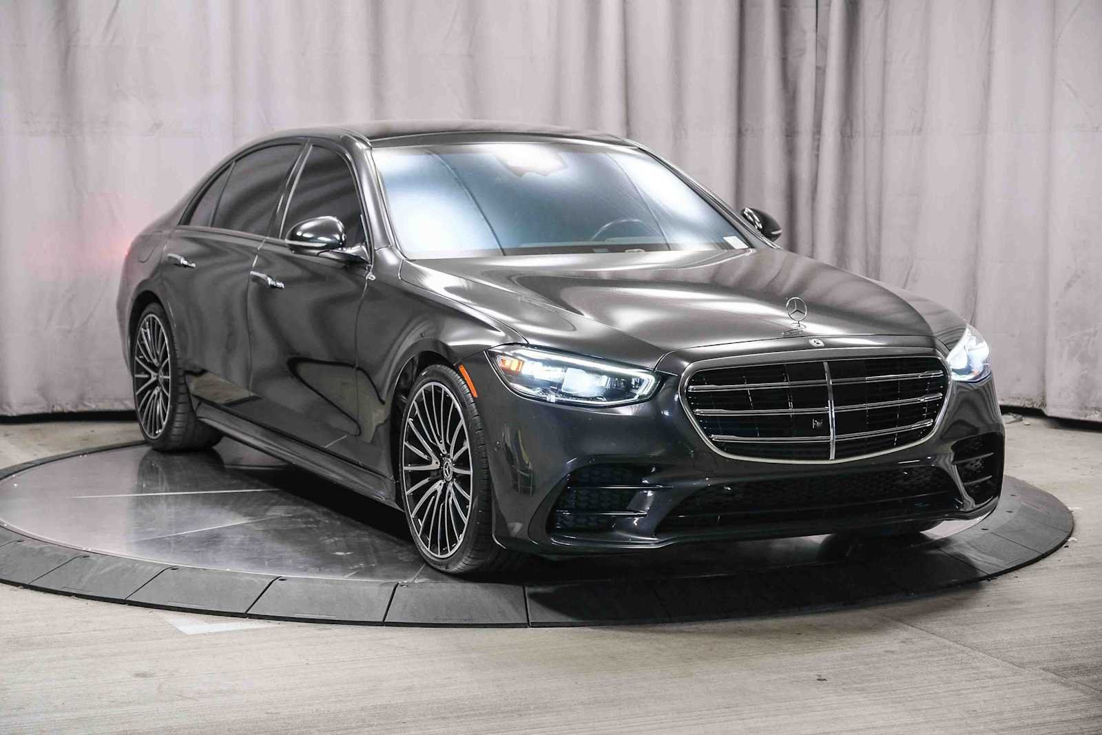 Certified Used 2022 Graphite Grey Mercedes-Benz S 500 image 5