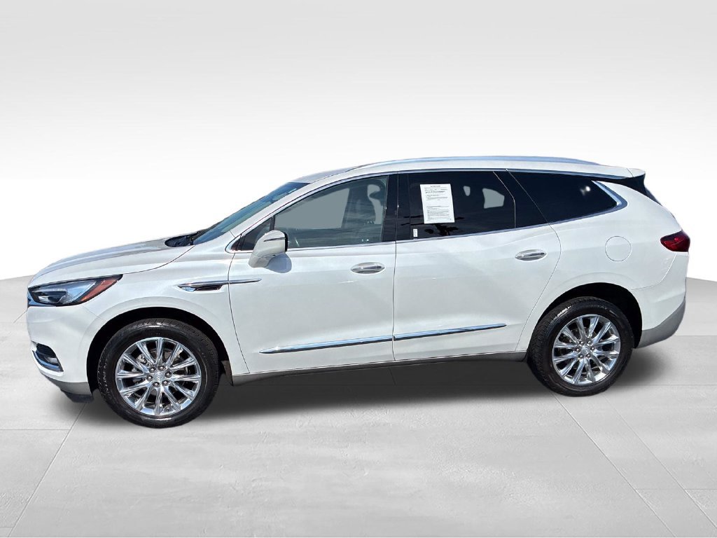 Used 2021 White Buick Essence image 2