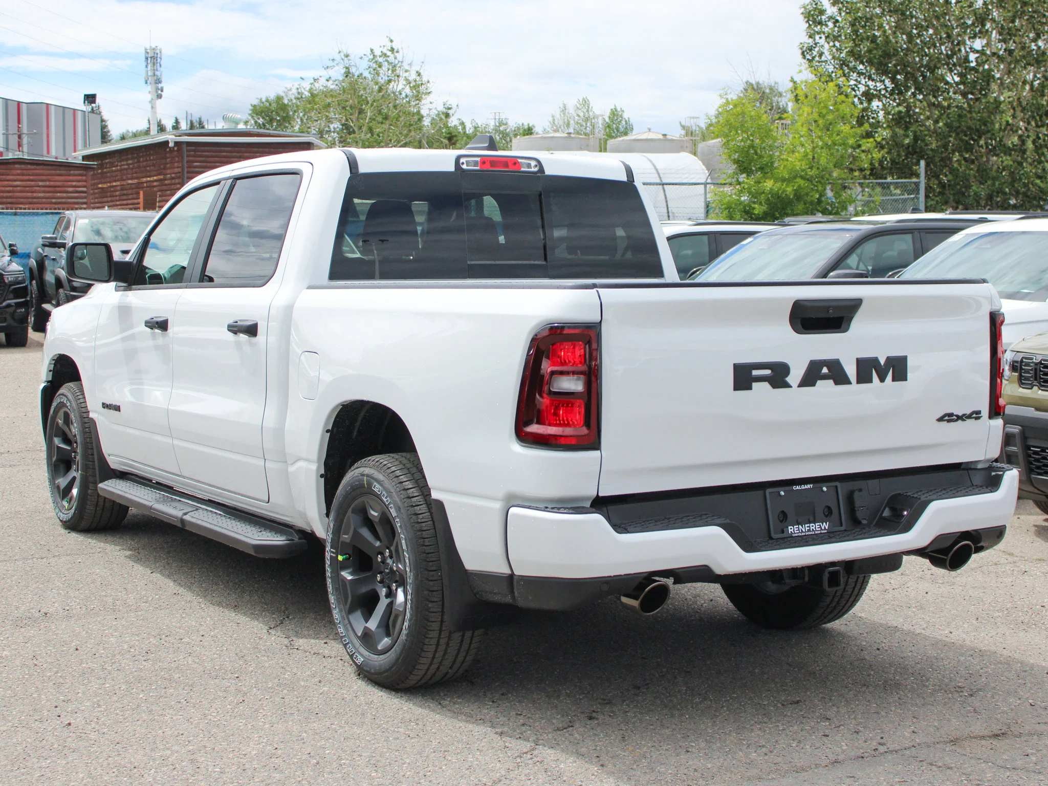New 2026 White RAM Express* image 3