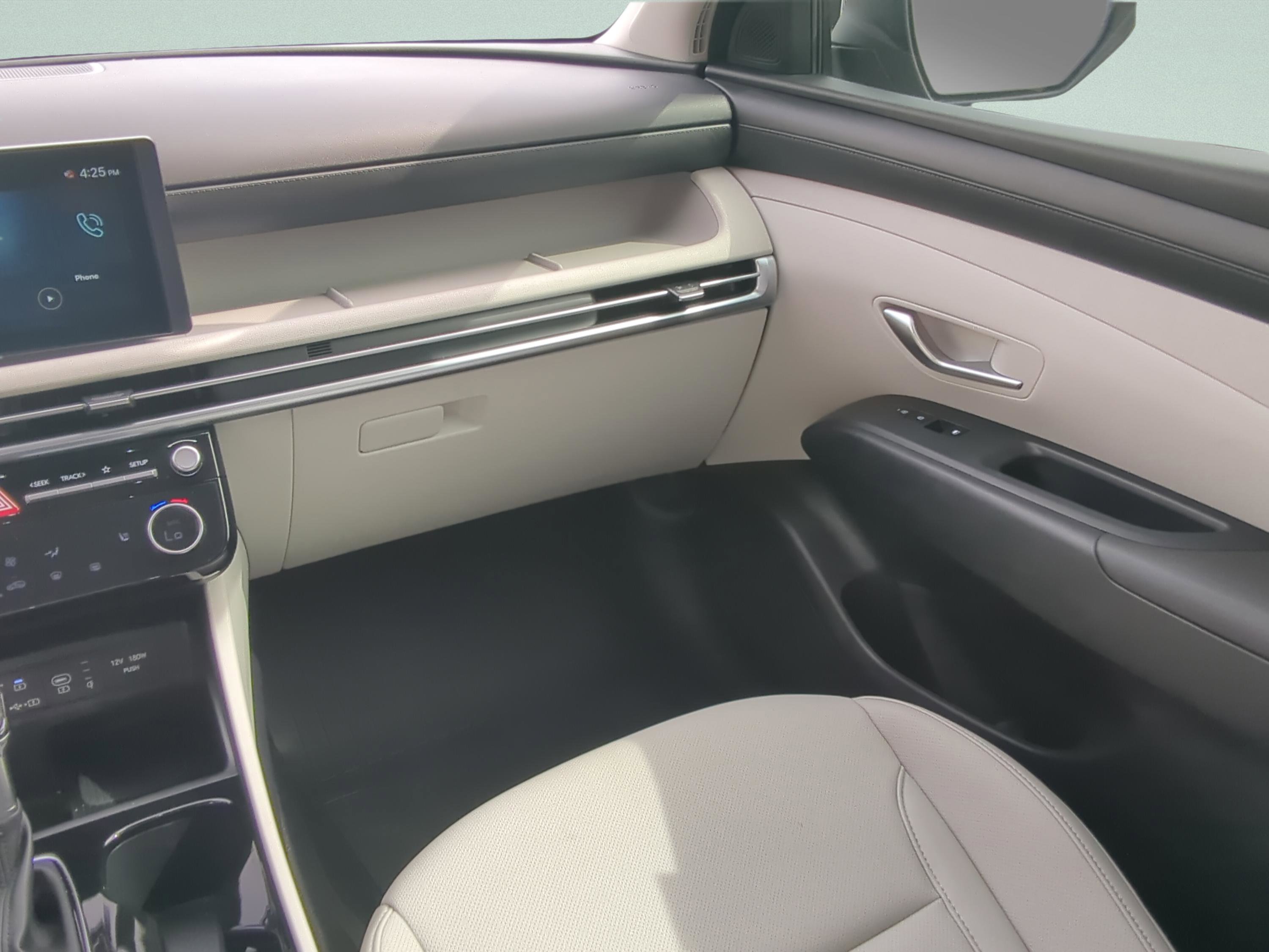 Used 2025 Ecotronic Gray Hyundai SEL Convenience image 14