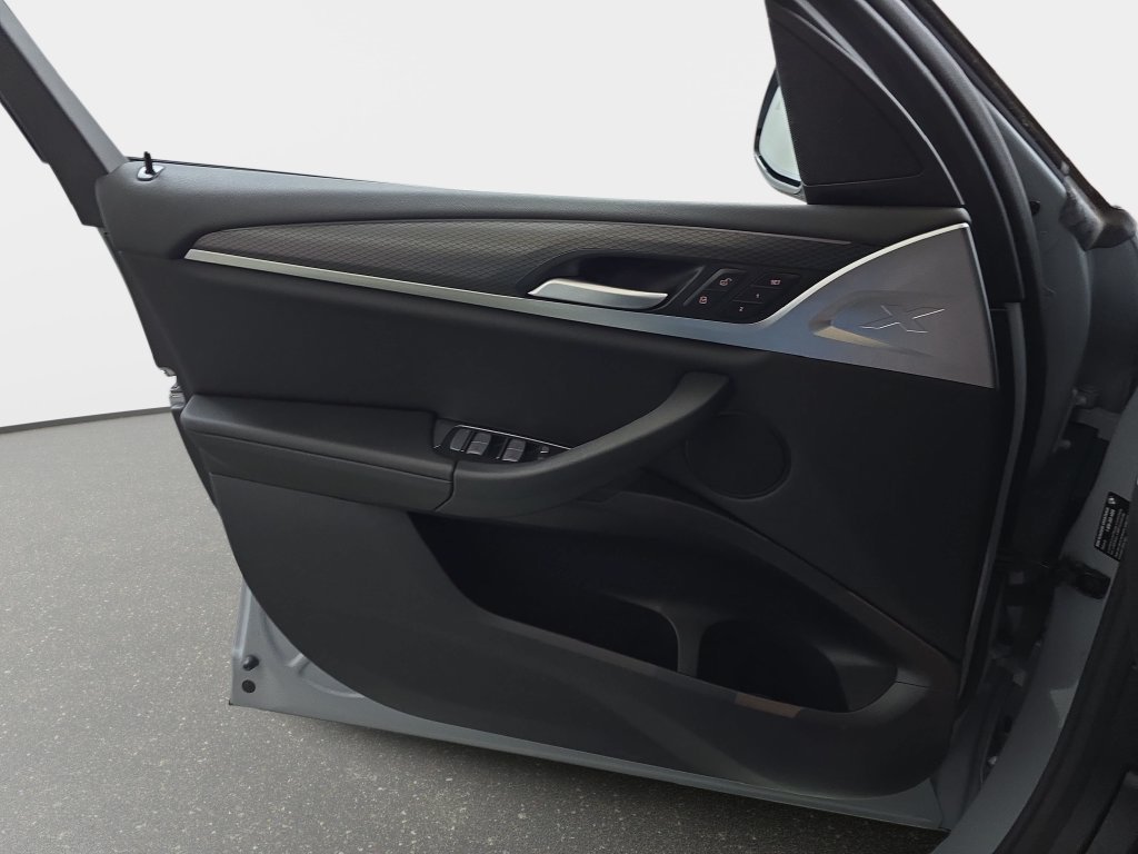 Used 2023 Brooklyn Grey Metallic BMW xDrive30i image 28