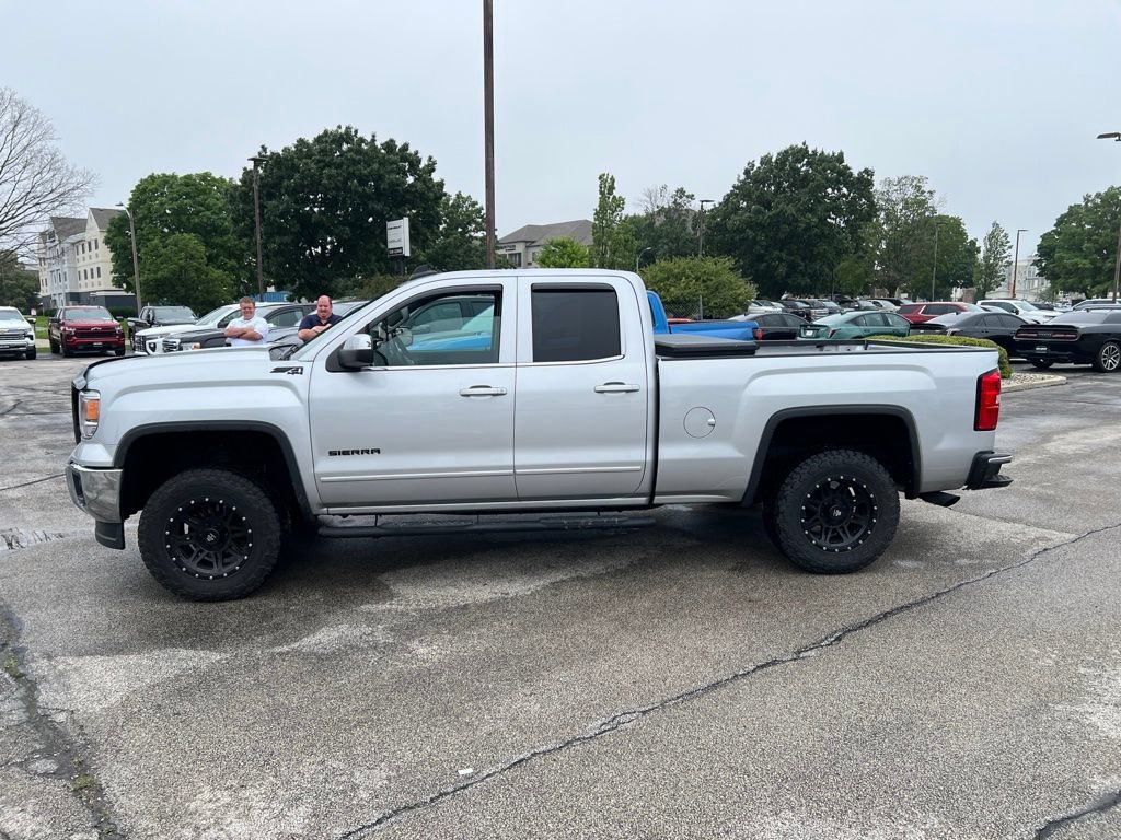 Used 2015 QUICKSILVER METALLIC GMC SLE image 5