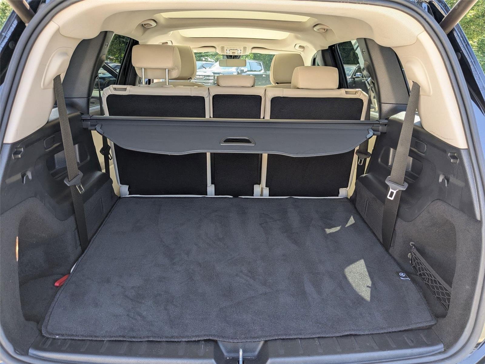 Used 2021 BLACK MERCEDES-BENZ TRUCK  image 28