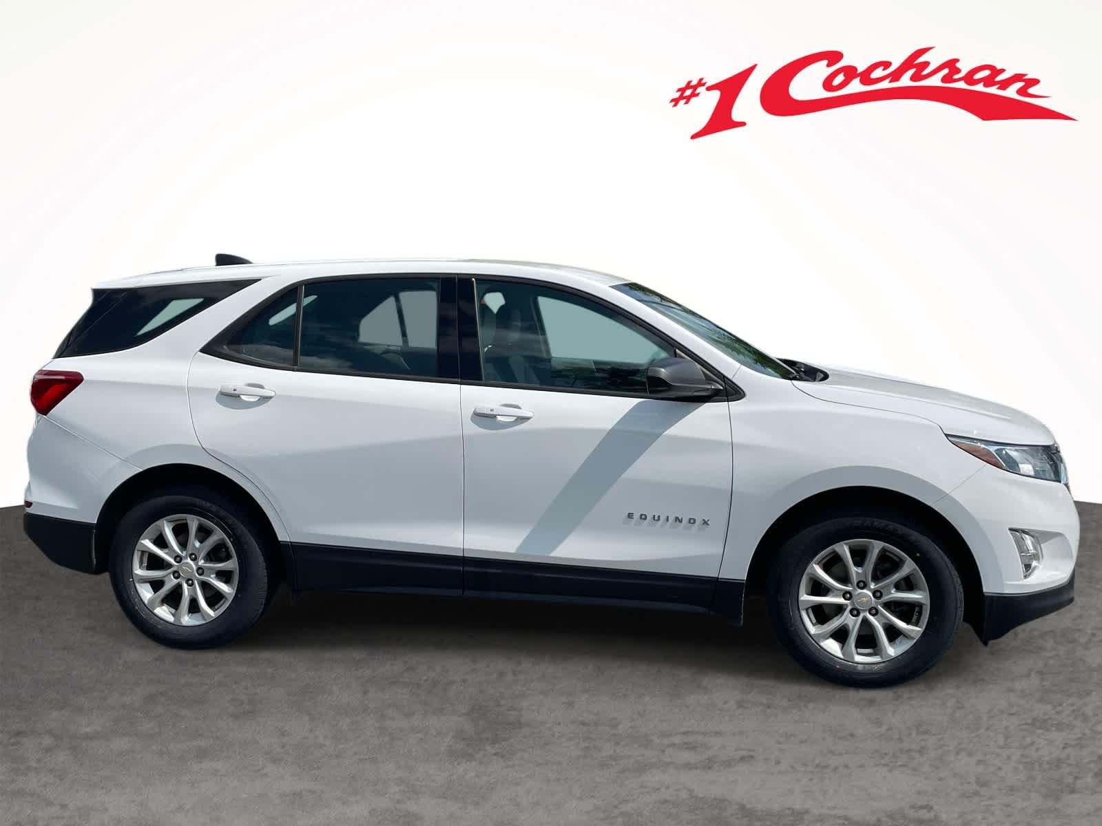 Used 2018 Summit White Chevrolet LS image 8