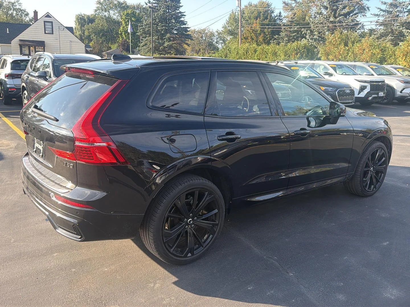 Used 2024 Onyx Black Metallic Volvo Ultimate Black Edition image 3
