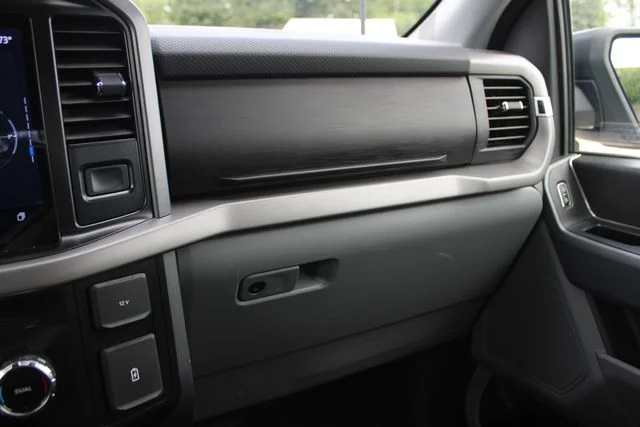 Used 2024 White Ford XLT image 17