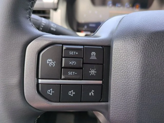 New 2026 Oxford White Ford XLT image 25