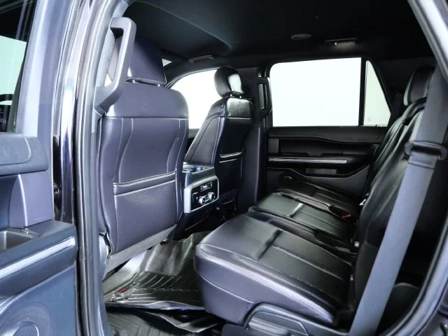 Used 2019 Black Ford XLT image 13