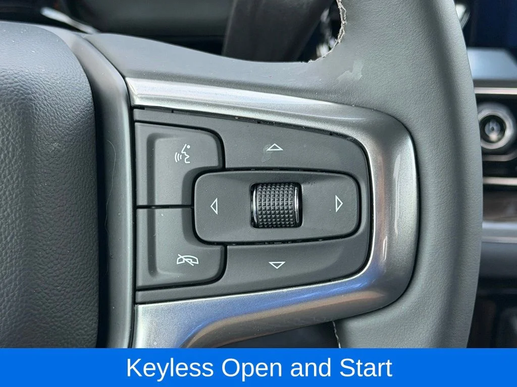 Used 2026 White Chevrolet RST image 35