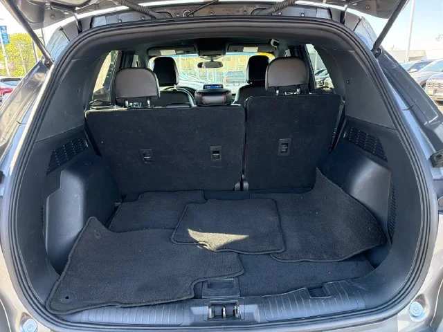 Used 2025 Gray Ford ST-Line image 24
