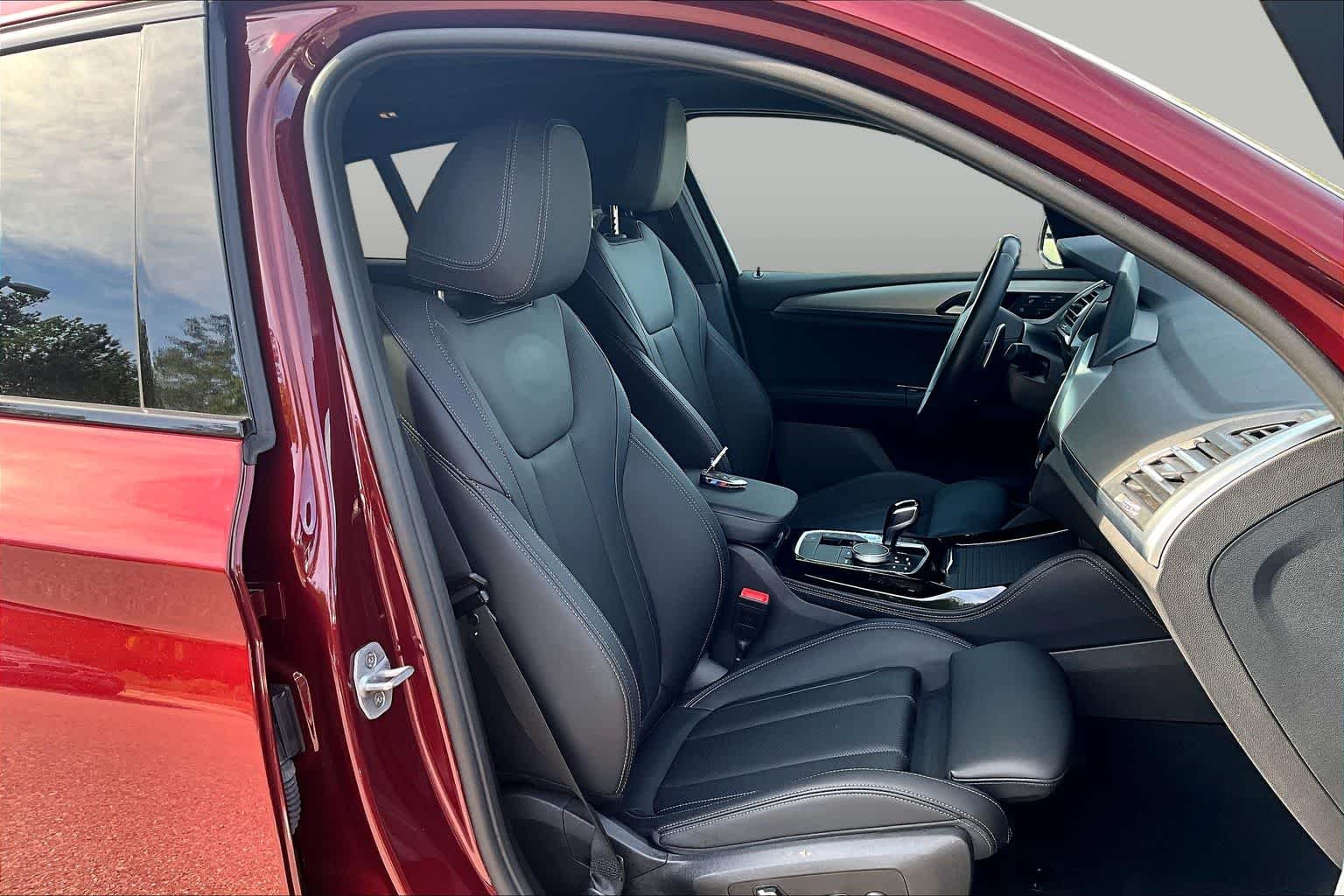 2025 BMW X4 30i - Photo 8