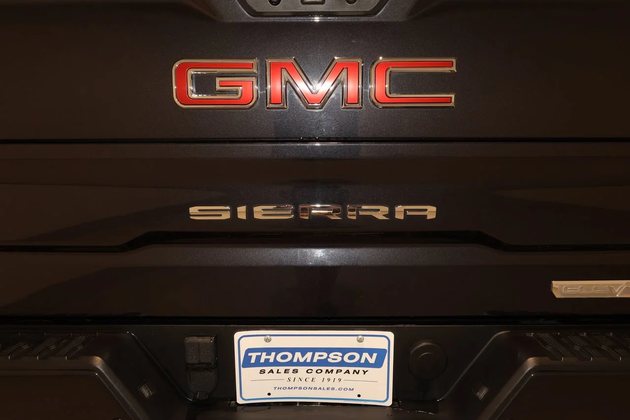 Used 2024 Titanium Rush Metallic GMC Elevation image 38