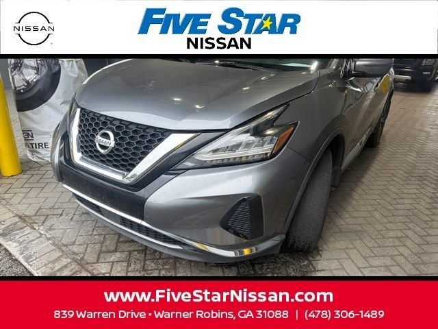 Used 2020 Gray Nissan SV image 1