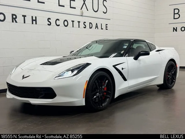 Used 2017 White Chevrolet Stingray Z51 image 8
