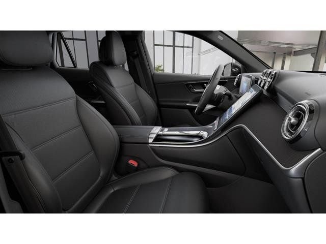 New 2026 Graphite Grey Metallic Mercedes-Benz GLC 300 image 4