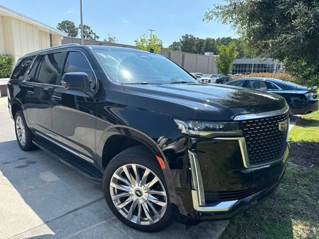 Used 2021 Black Cadillac Premium image 4