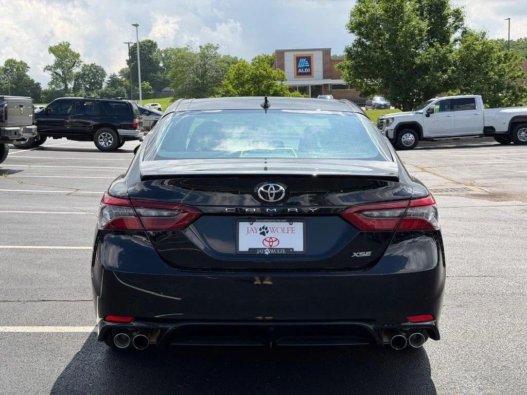 2023 Toyota Camry XSE - Photo 7