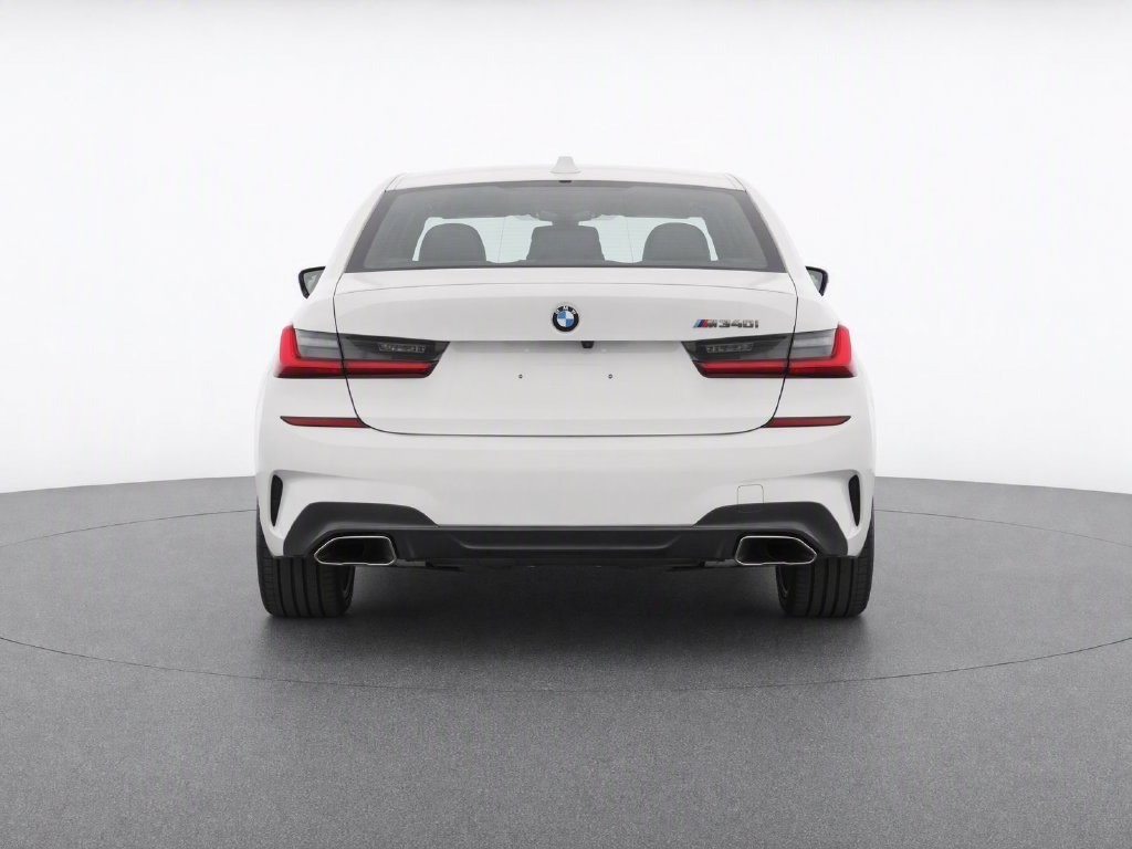 Used 2022 Alpine White BMW M340i image 31
