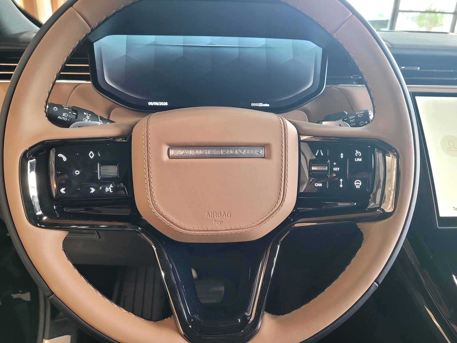 New 2026 British Racing Green Land Rover Autobiography image 25