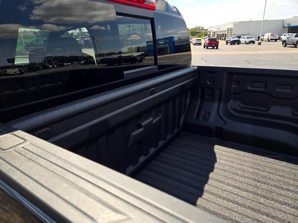 2026 Chevrolet Colorado Trail Boss - Photo 12