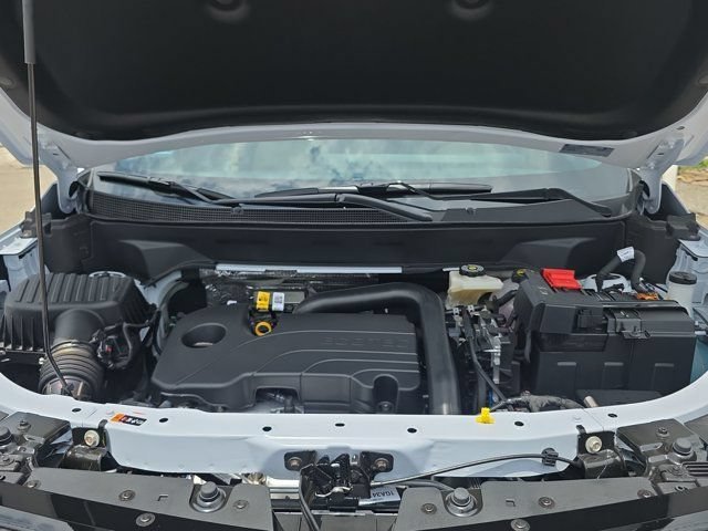 New 2027 Polar White Tricoat Chevrolet ACTIV image 21