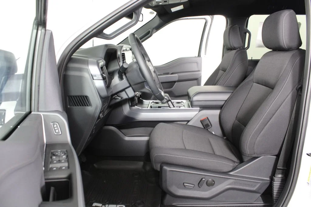 New 2026 White Ford XLT image 20
