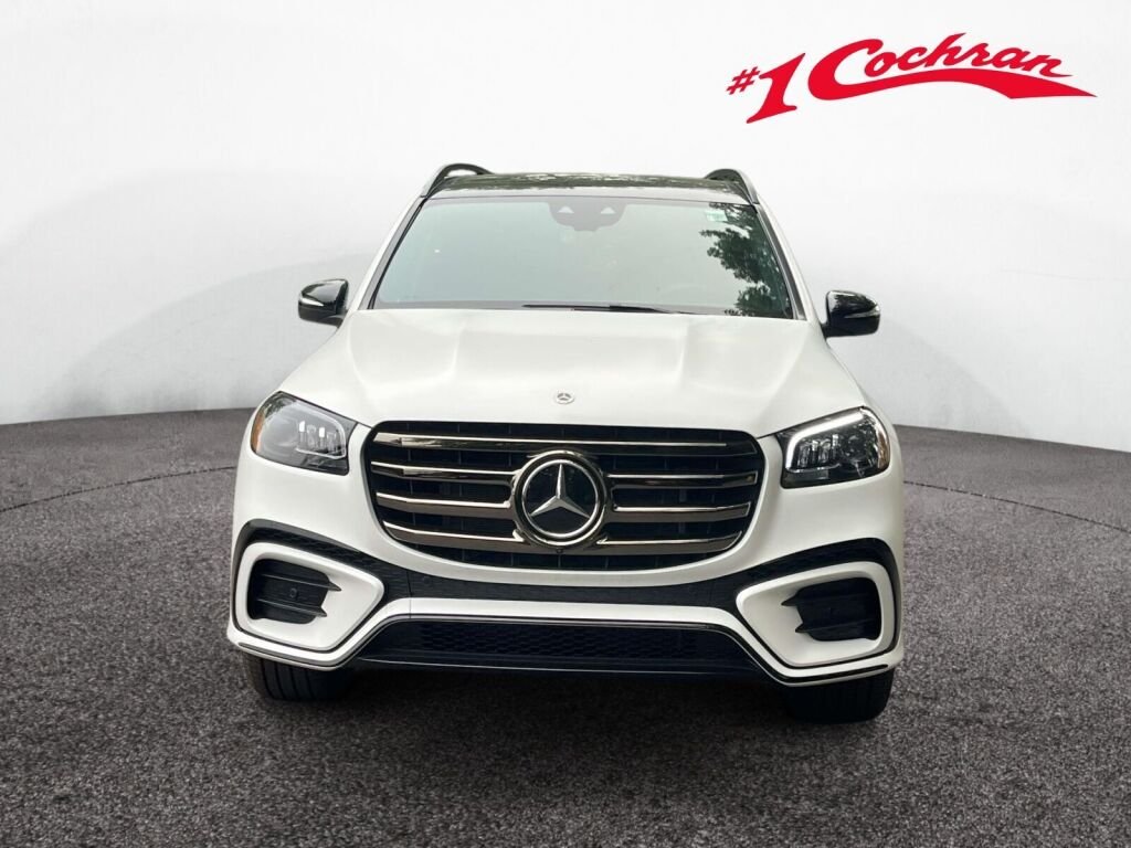 New 2026 MANUFAKTUR Signature Moonlight White Magno Mercedes-Benz GLS 450 image 12