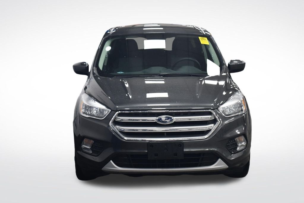 Used 2017 Ford Escape SE with VIN 1FMCU0GD4HUC63988 for sale in Mentor, OH