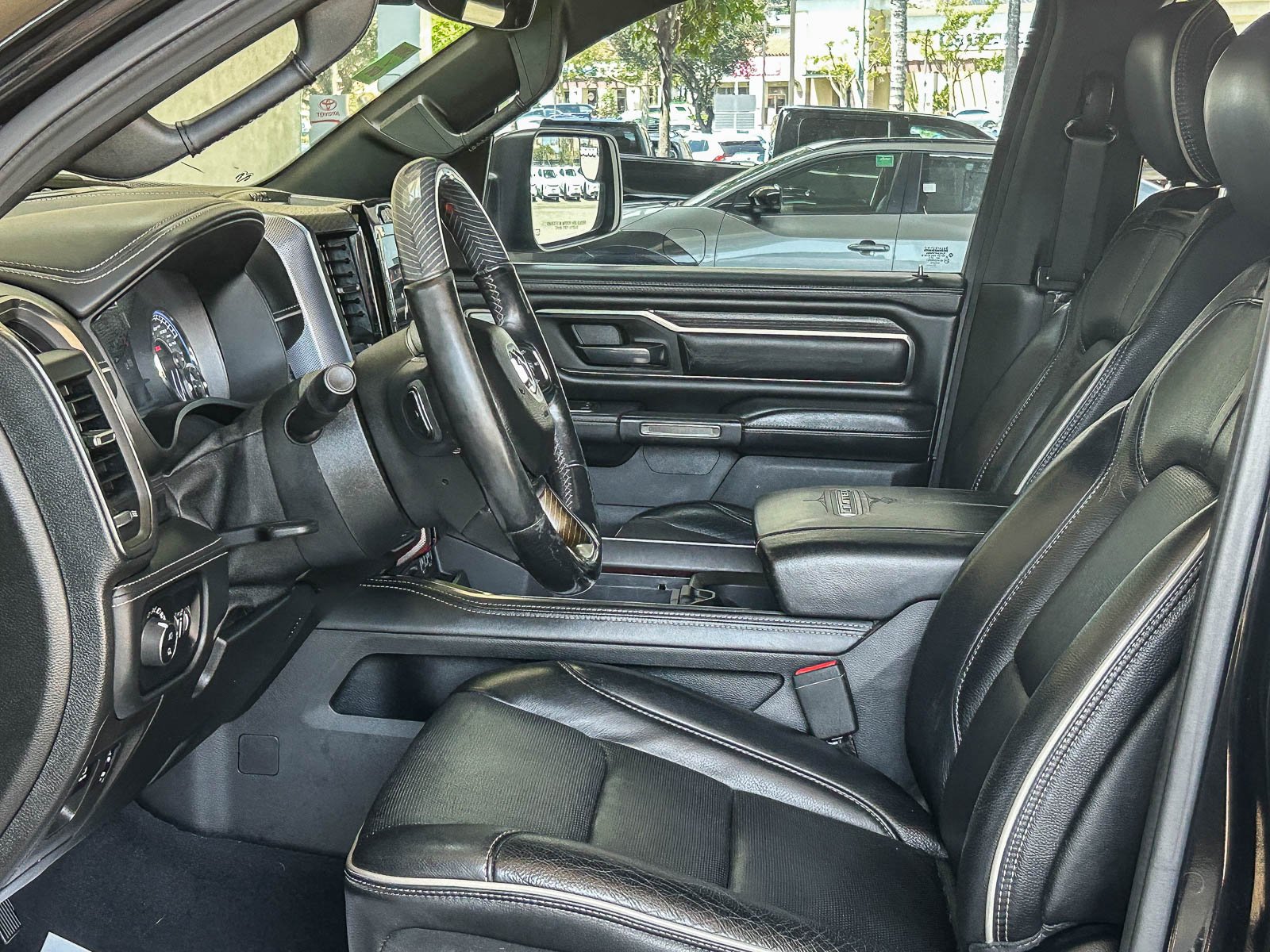 Used 2019 DIAMOND BLACK CRY RAM LIMITED image 17