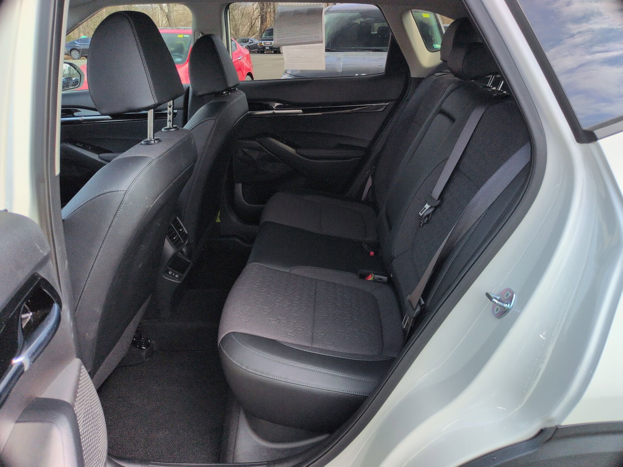 2026 Kia Seltos S - Photo 15