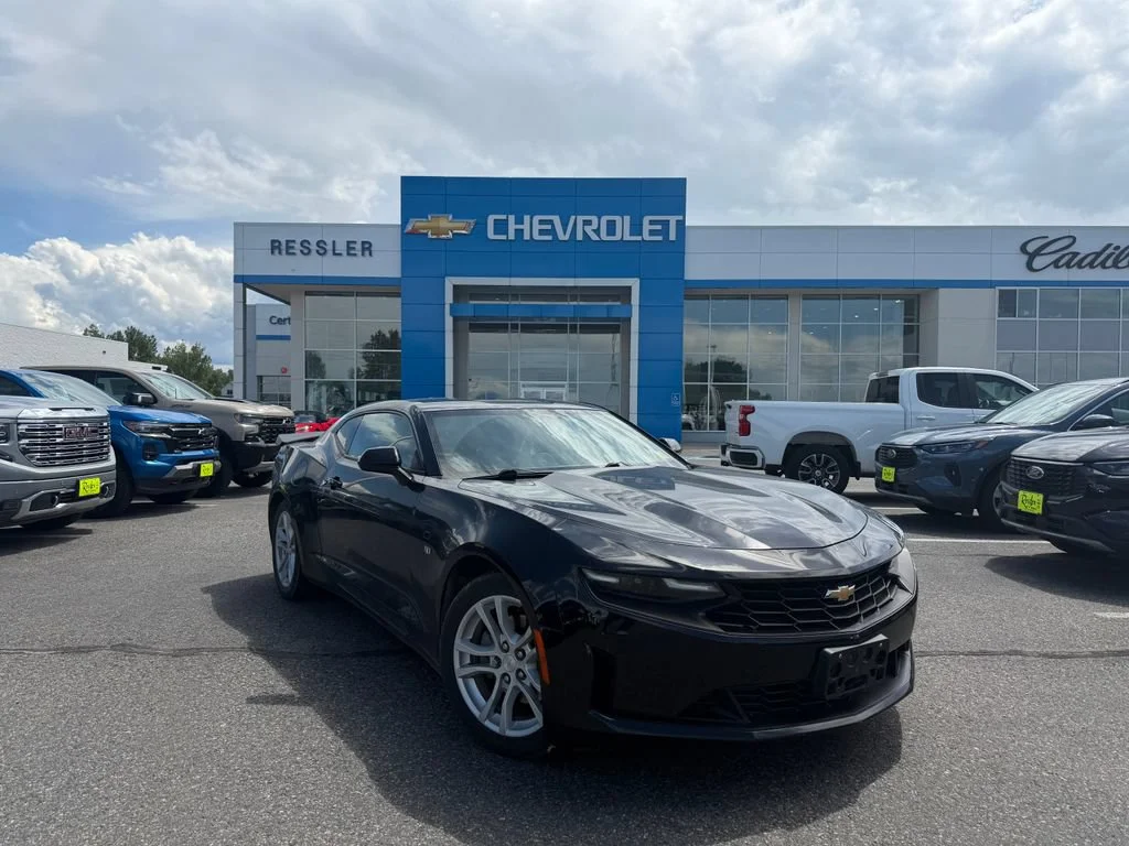 Used 2020 BLACK Chevrolet 1LS image 1