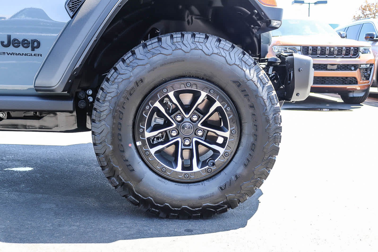 New 2026 Anvil Clear-Coat Exterior Paint Jeep Moab 392 image 13