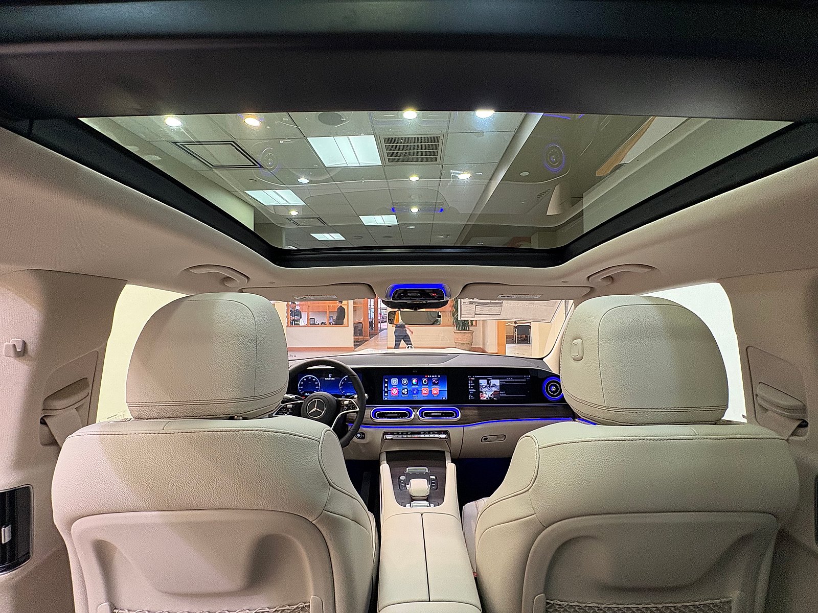 New 2027 Polar White Mercedes-Benz GLS 450 image 23