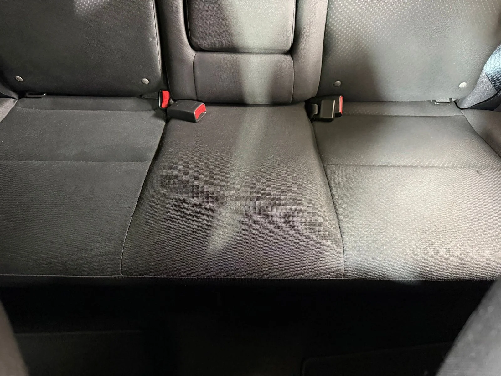 Used 2015  Mitsubishi ES image 35