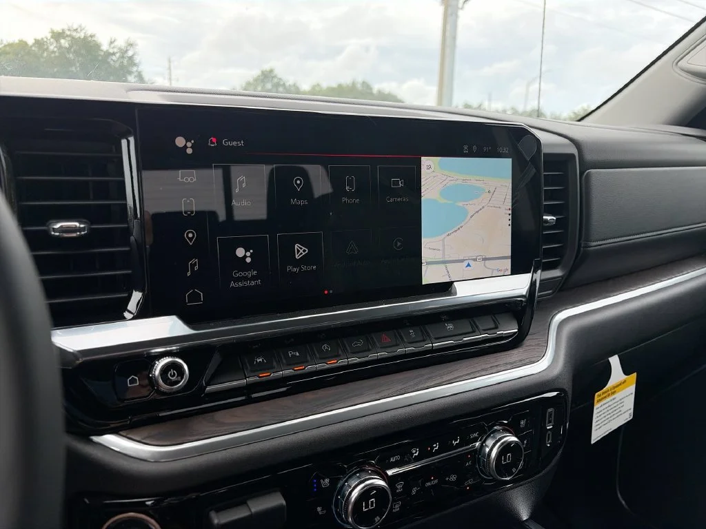 2026 GMC Sierra 1500 SLT - Photo 19