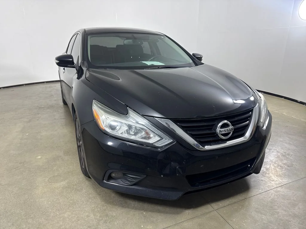 Used 2018 Nissan Altima SL with VIN 1N4AL3AP5JC151169 for sale in Montgomery, AL