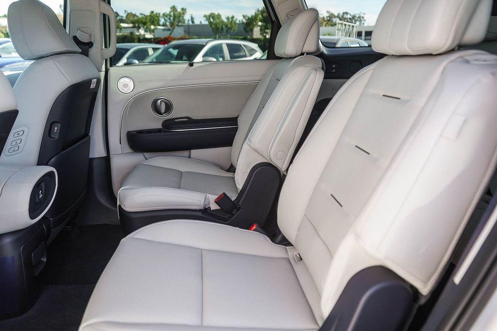 New 2026 Silver Hyundai Calligraphy AWD image 20