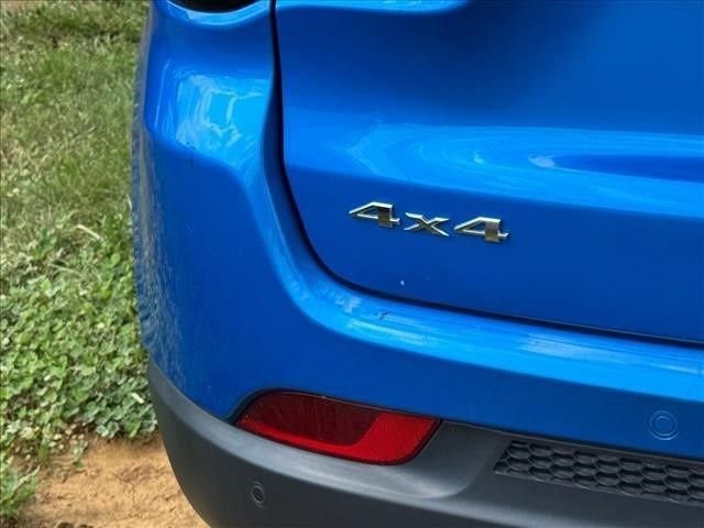 Used 2024 Blue Jeep Limited image 21
