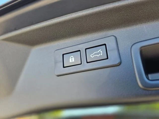 New 2026 MAGNETITE GRAY METALLIC Subaru Premium image 11