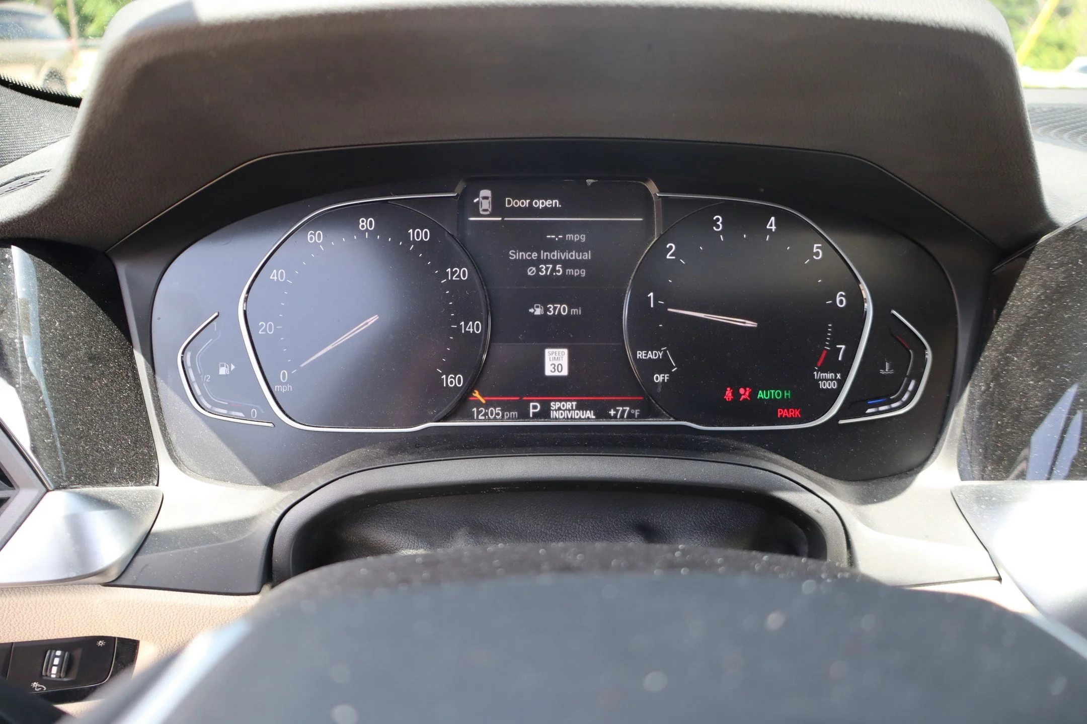 Used 2021 Black BMW 330i image 17