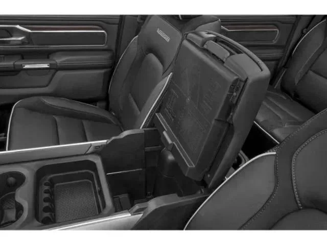 2026 RAM 1500 Laramie - Photo 10
