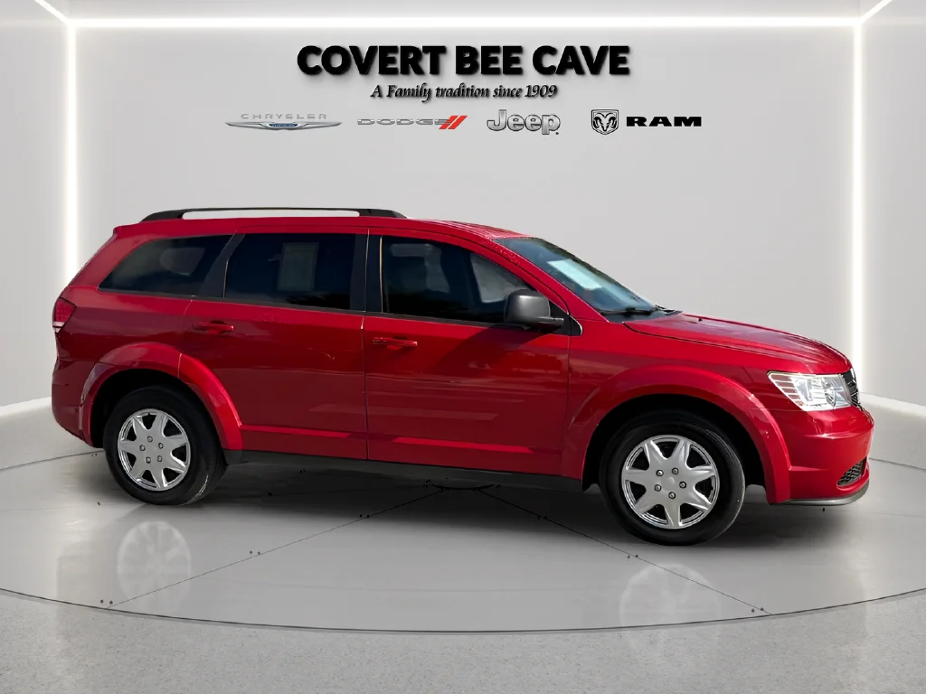 Used 2020 Red Dodge SE image 18