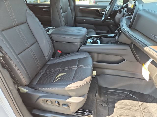2026 Chevrolet Suburban High Country - Photo 27
